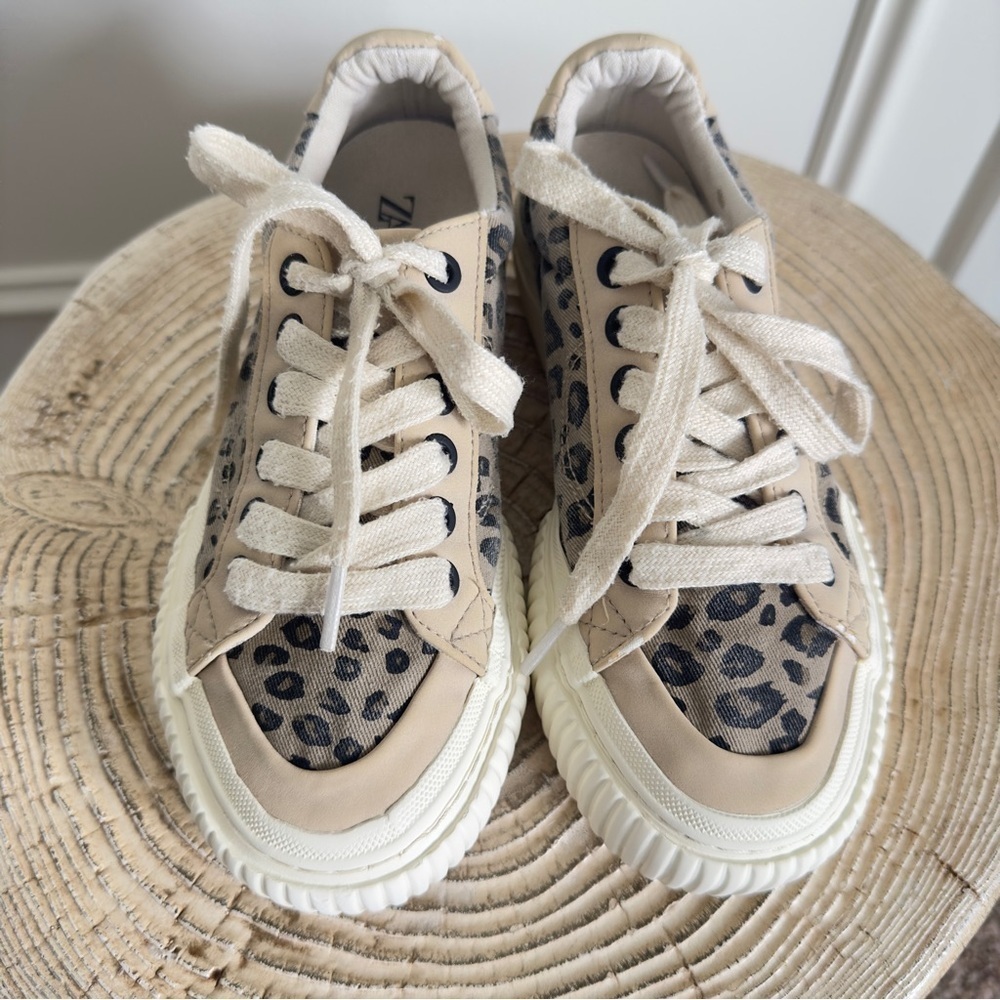 Zara Girl's Animal Print Beige Sneaker Size 2 US/EU 33 - Picture 12 of 14
